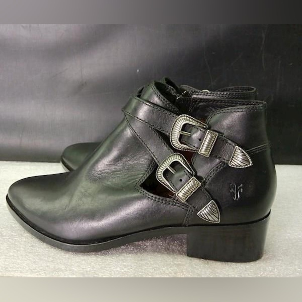 Frye Black Leather Booties Size 8